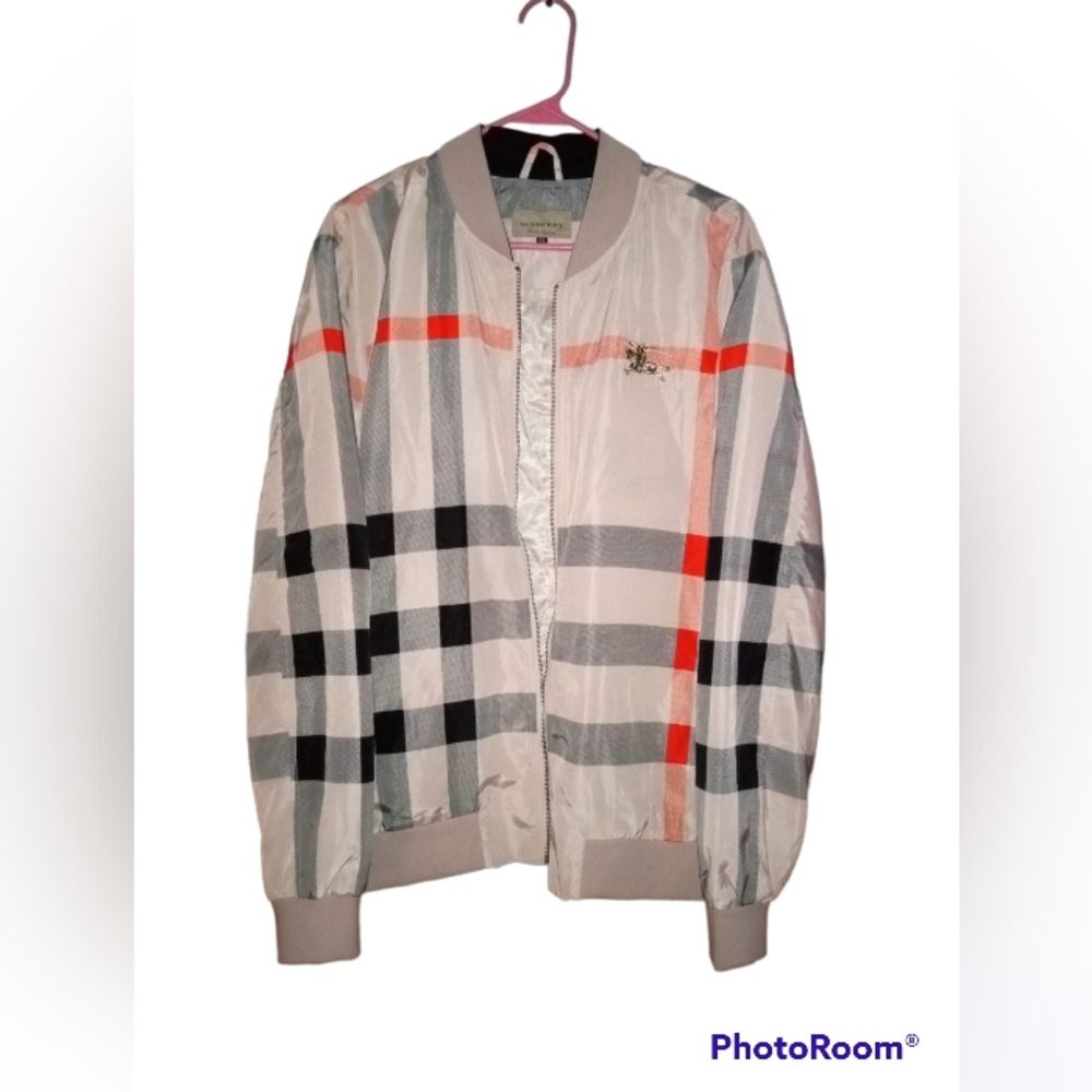 Burberry Bomber 3X